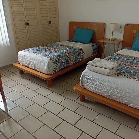 Hermoso Apartamento En Manzanillo Con Alberca Y Cancha De Tenis, Ideal Para Relajarse Y Disfrutar De Una Escapada Tranquila En El Paraiso Tropical Exterior photo