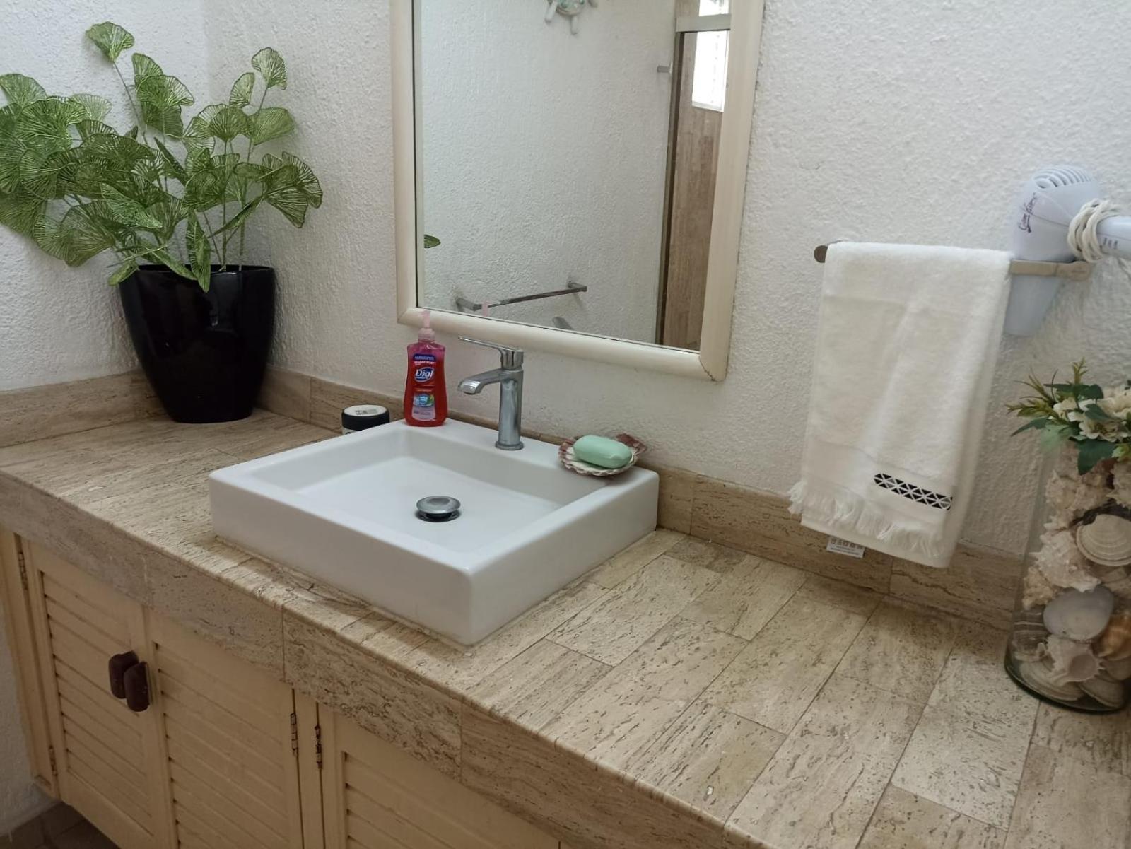 Hermoso Apartamento En Manzanillo Con Alberca Y Cancha De Tenis, Ideal Para Relajarse Y Disfrutar De Una Escapada Tranquila En El Paraiso Tropical Exterior photo